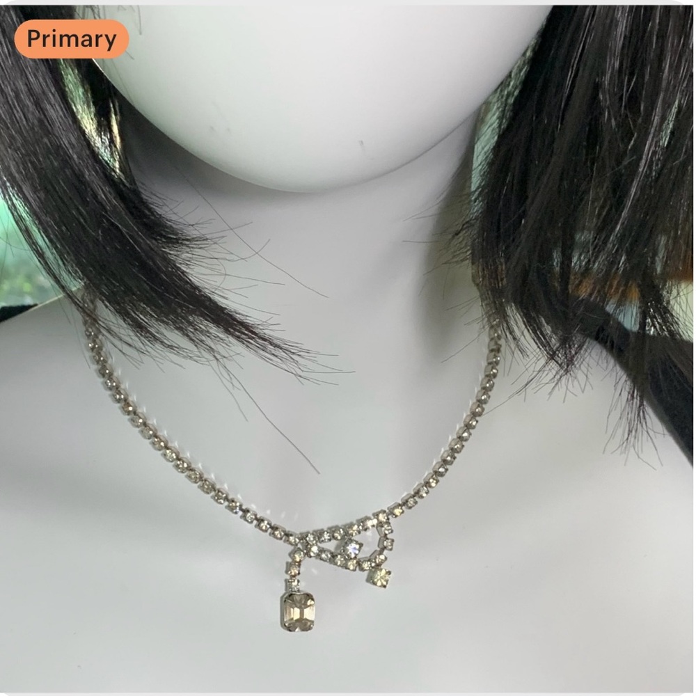 Vintage 1950s Rhinestone Choker Necklace with Faceted Drop – Bridal Jewelry